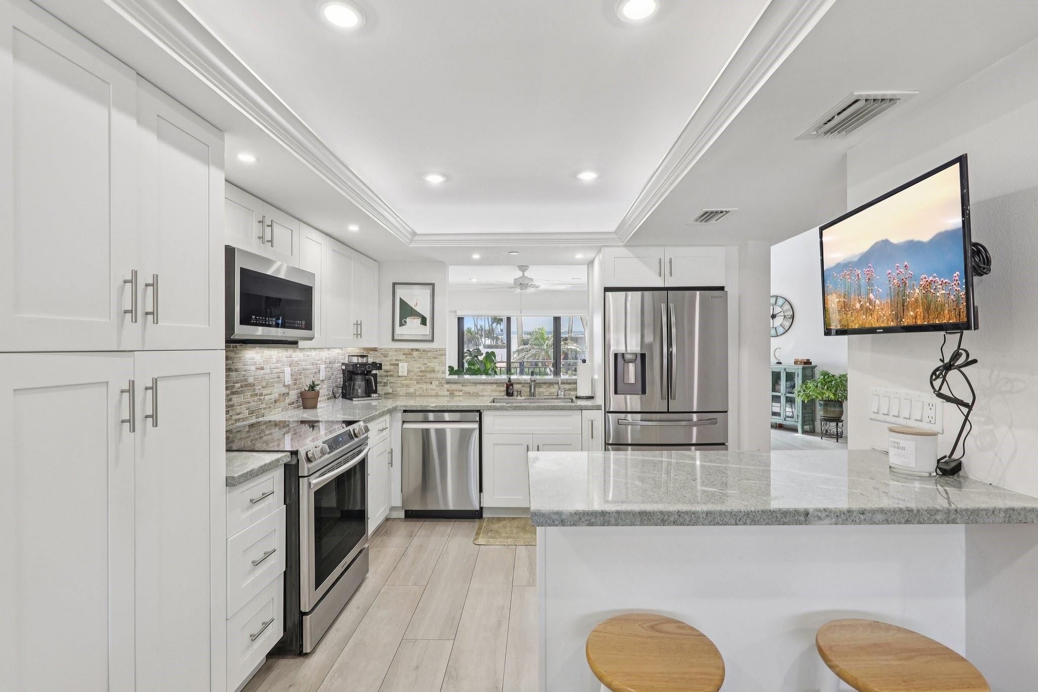 665 SE 21st #107, Deerfield Beach FL 33441