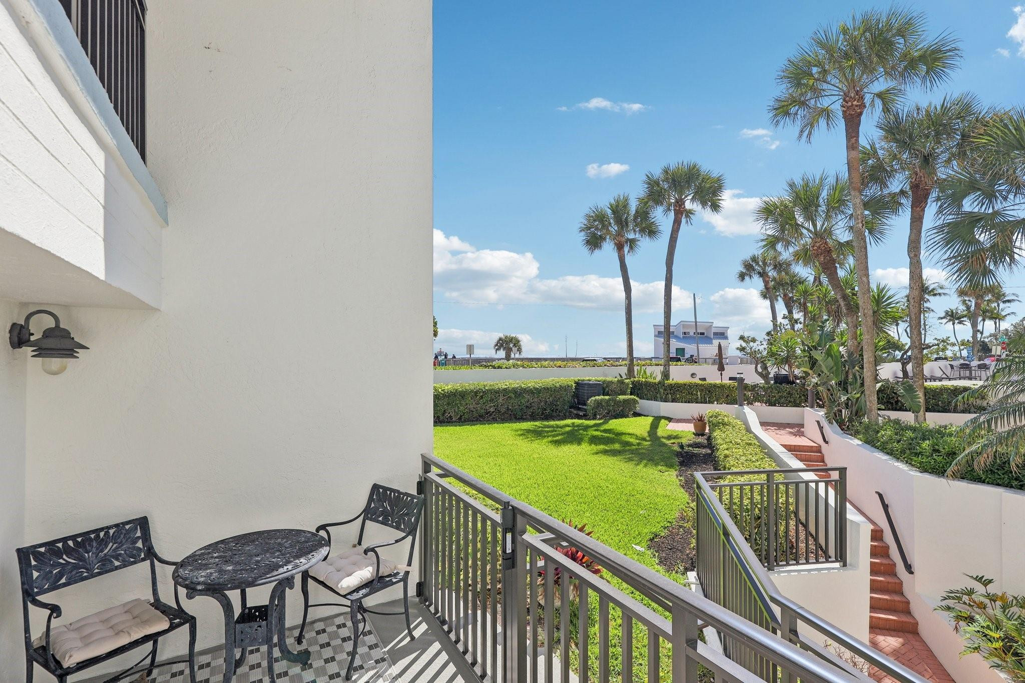 665 SE 21st #107, Deerfield Beach FL 33441