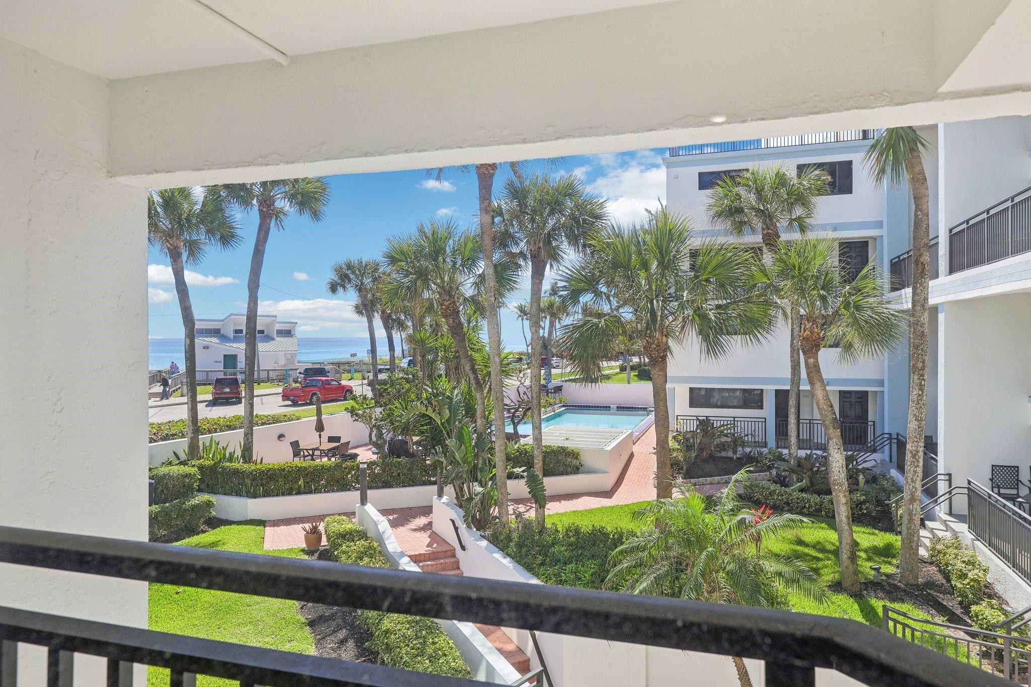 665 SE 21st #107, Deerfield Beach FL 33441
