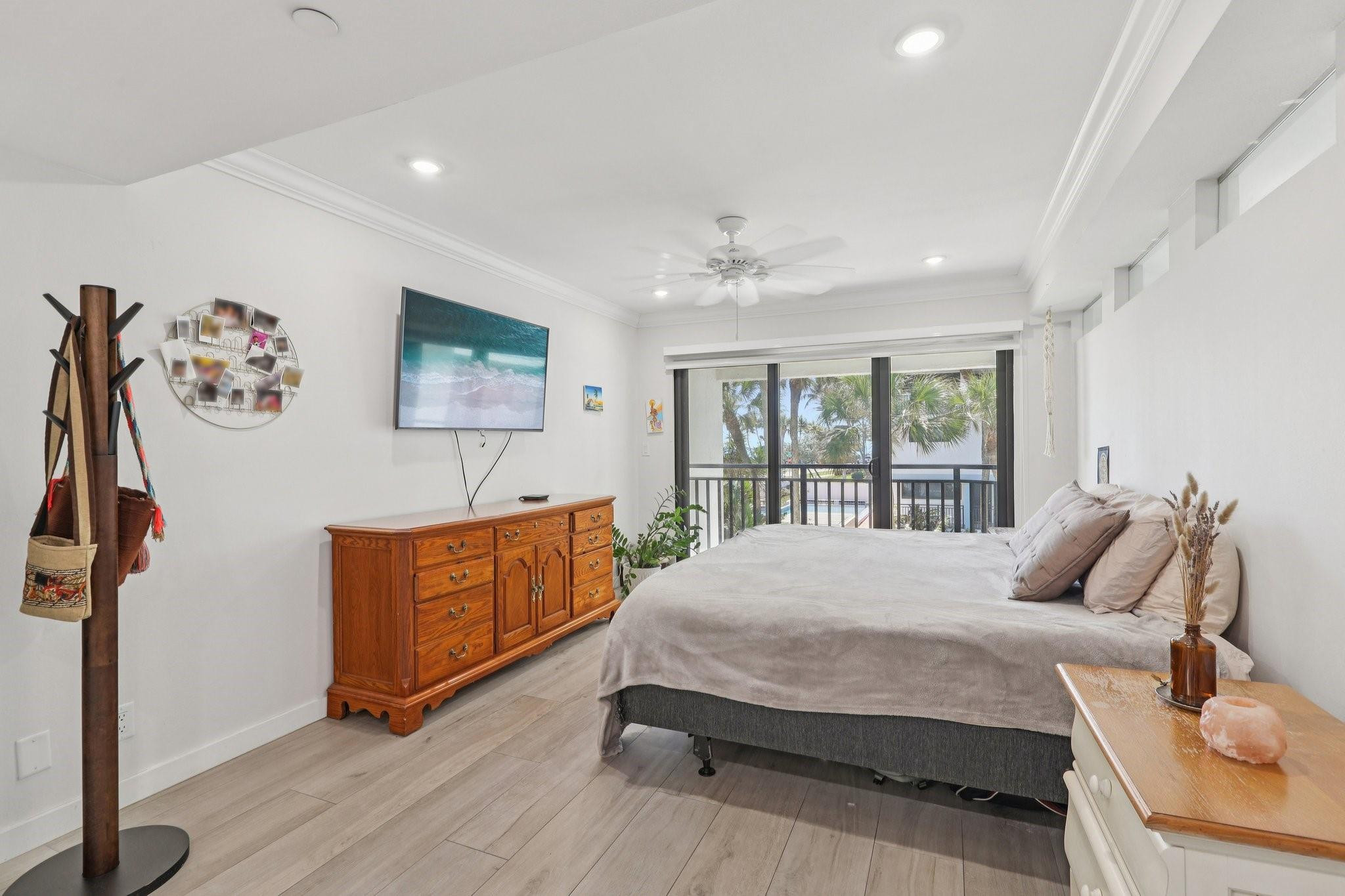 665 SE 21st #107, Deerfield Beach FL 33441