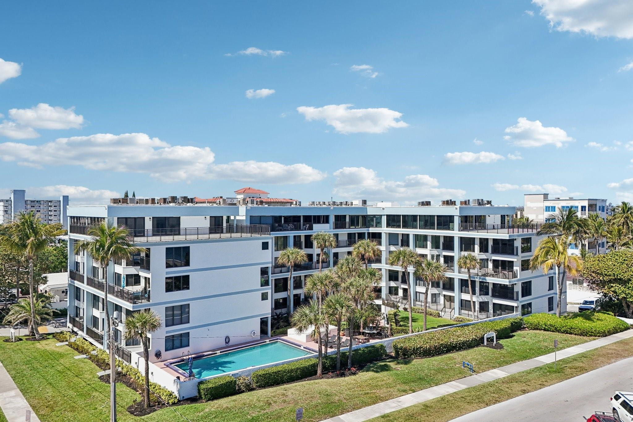 665 SE 21st #107, Deerfield Beach FL 33441