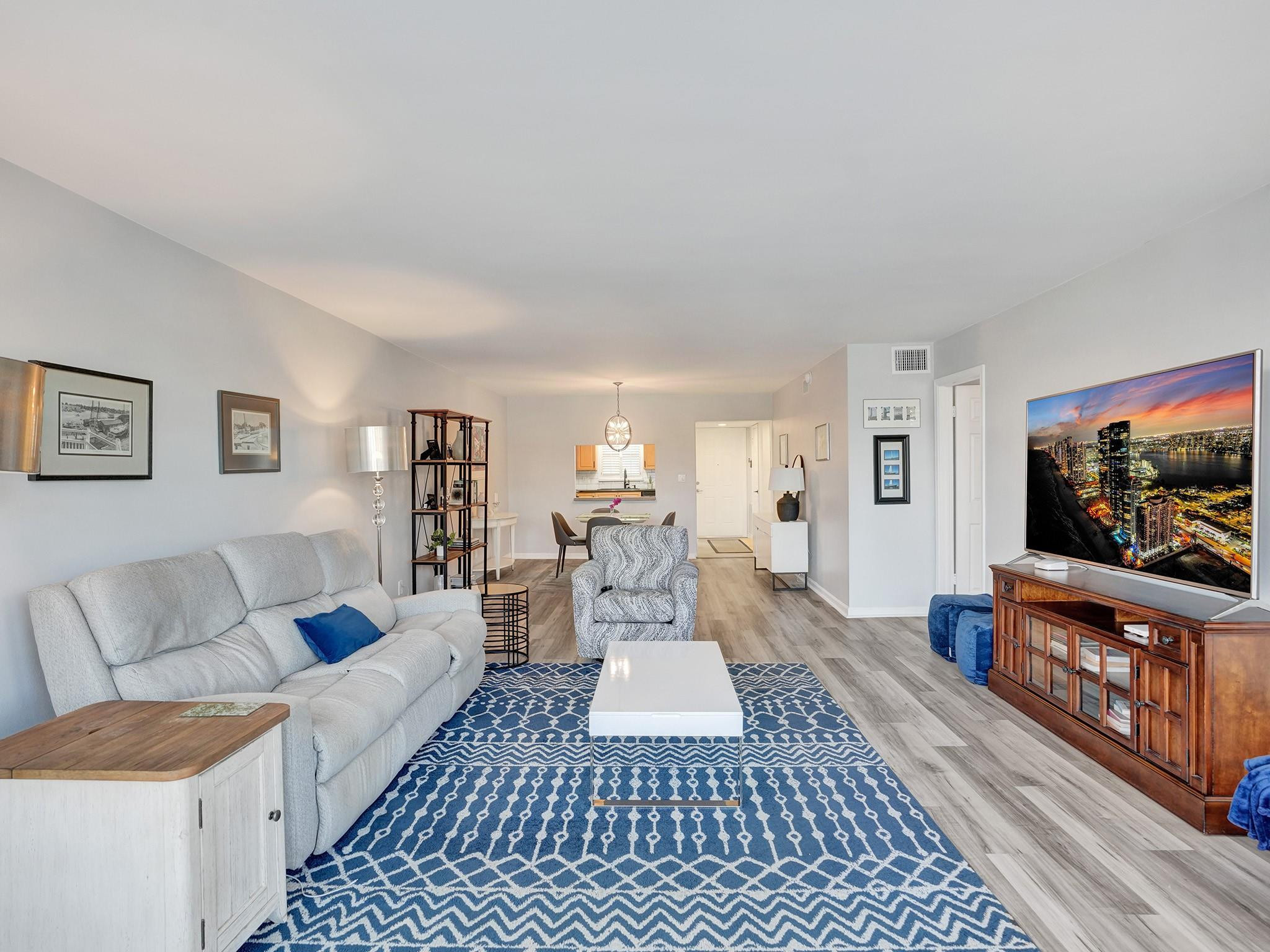 3051 NE 48th #205, Fort Lauderdale FL 33308
