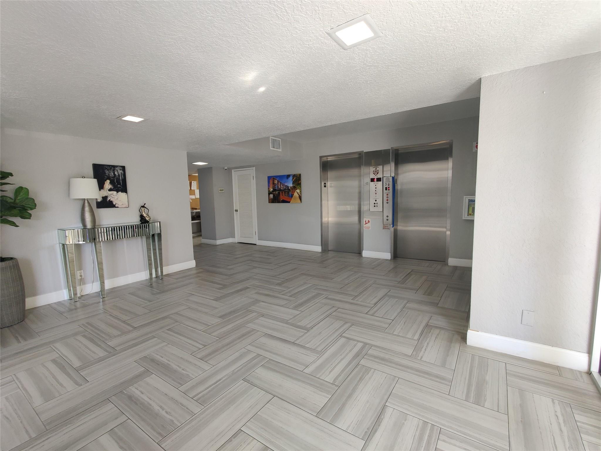 3051 NE 48th #205, Fort Lauderdale FL 33308