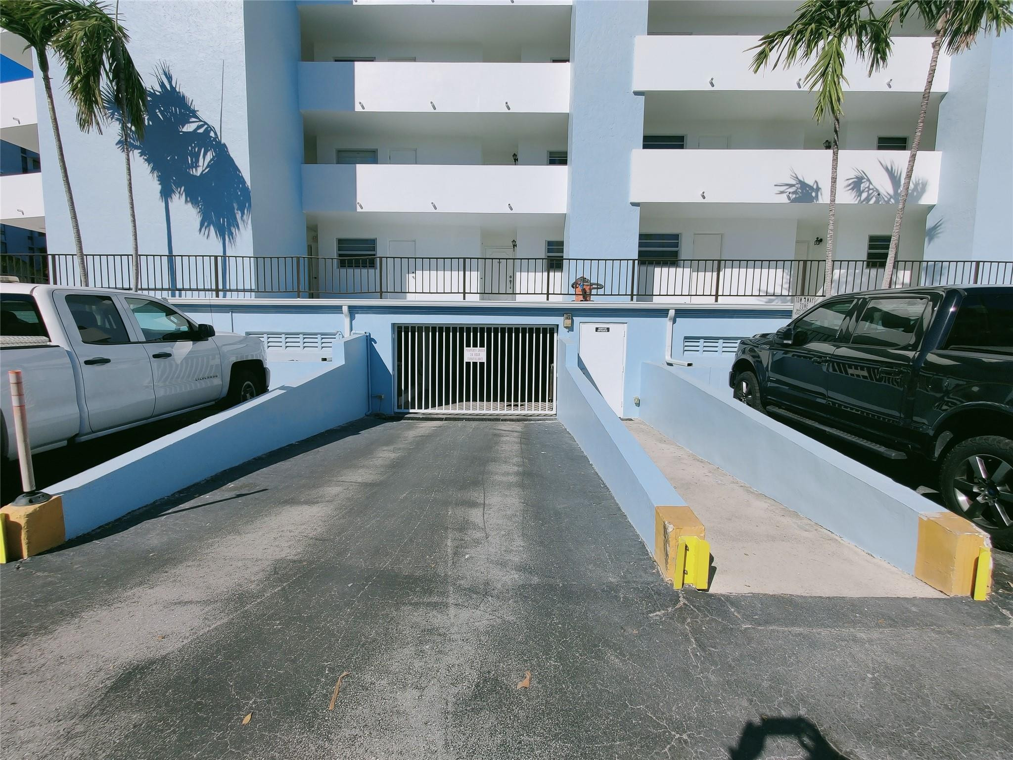 3051 NE 48th #205, Fort Lauderdale FL 33308