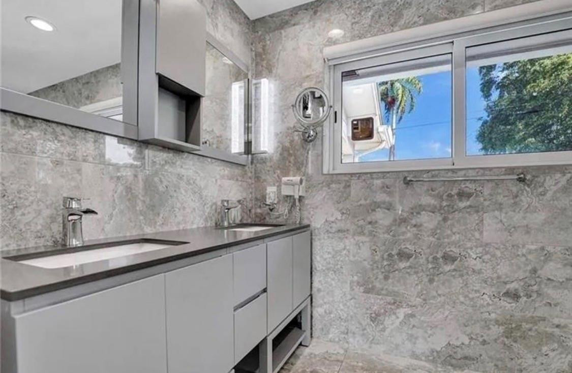 2830 NE 55th, Fort Lauderdale FL 33308