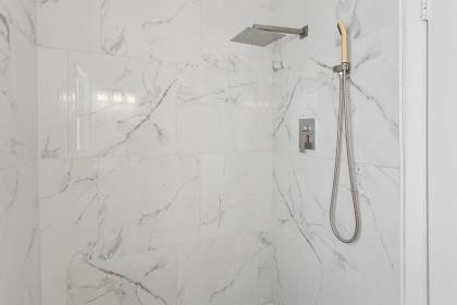 8027 Lagos De Campo #A4, Tamarac FL 33321