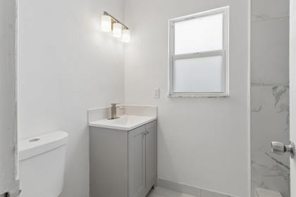 8027 Lagos De Campo #A4, Tamarac FL 33321