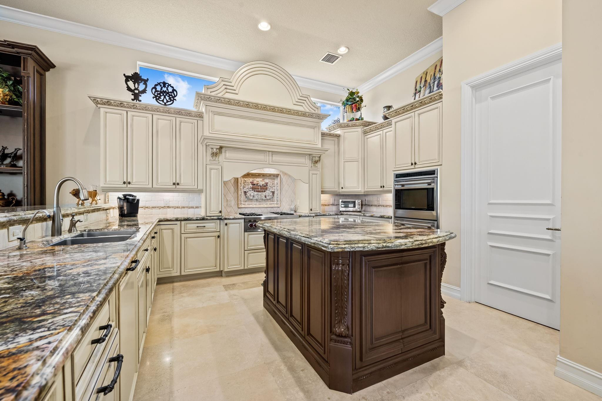 12741 Kapok, Davie FL 33330