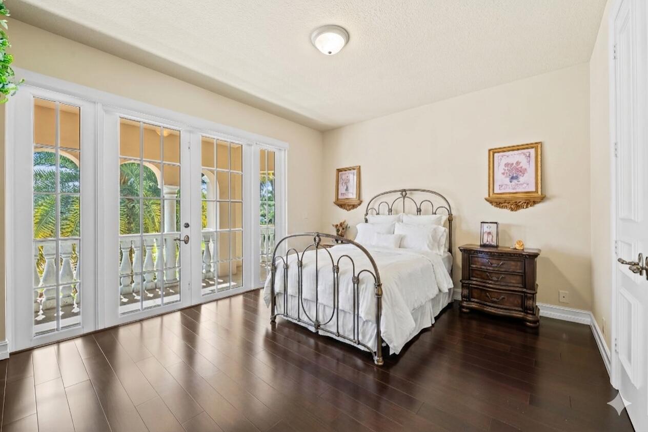 12741 Kapok, Davie FL 33330