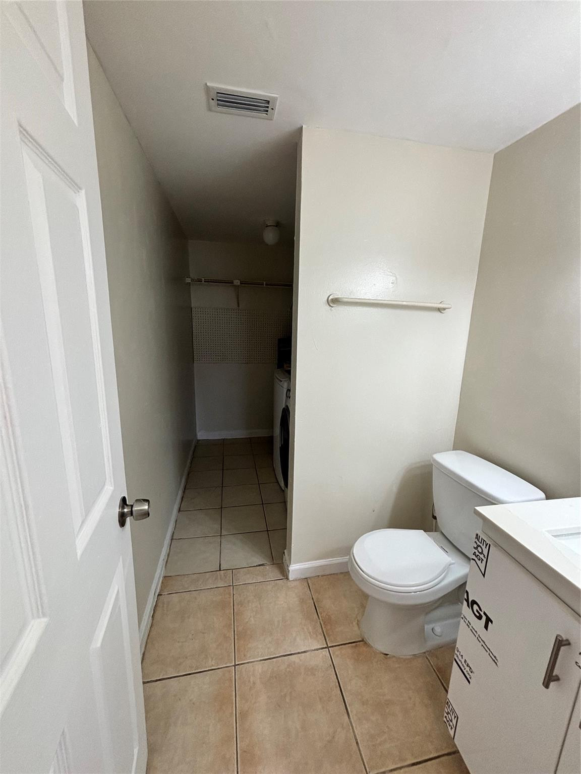 224 San Remo #224, North Lauderdale FL 33068