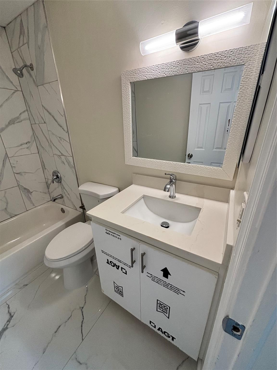 224 San Remo #224, North Lauderdale FL 33068
