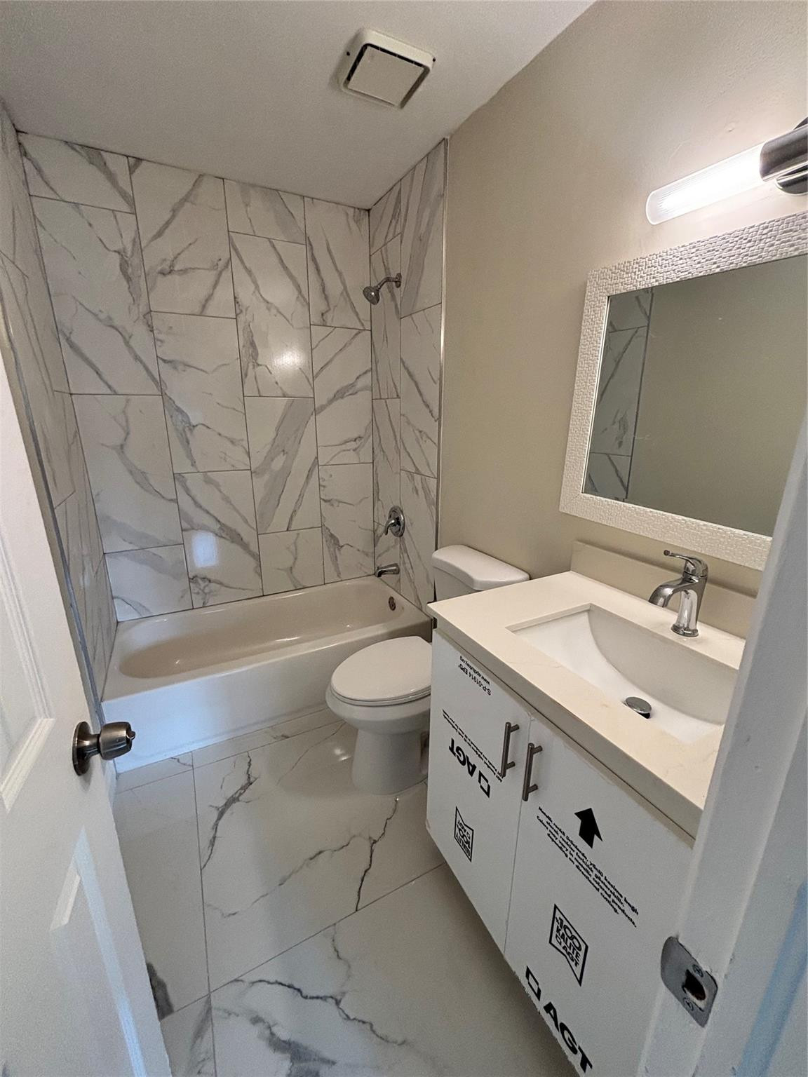 224 San Remo #224, North Lauderdale FL 33068