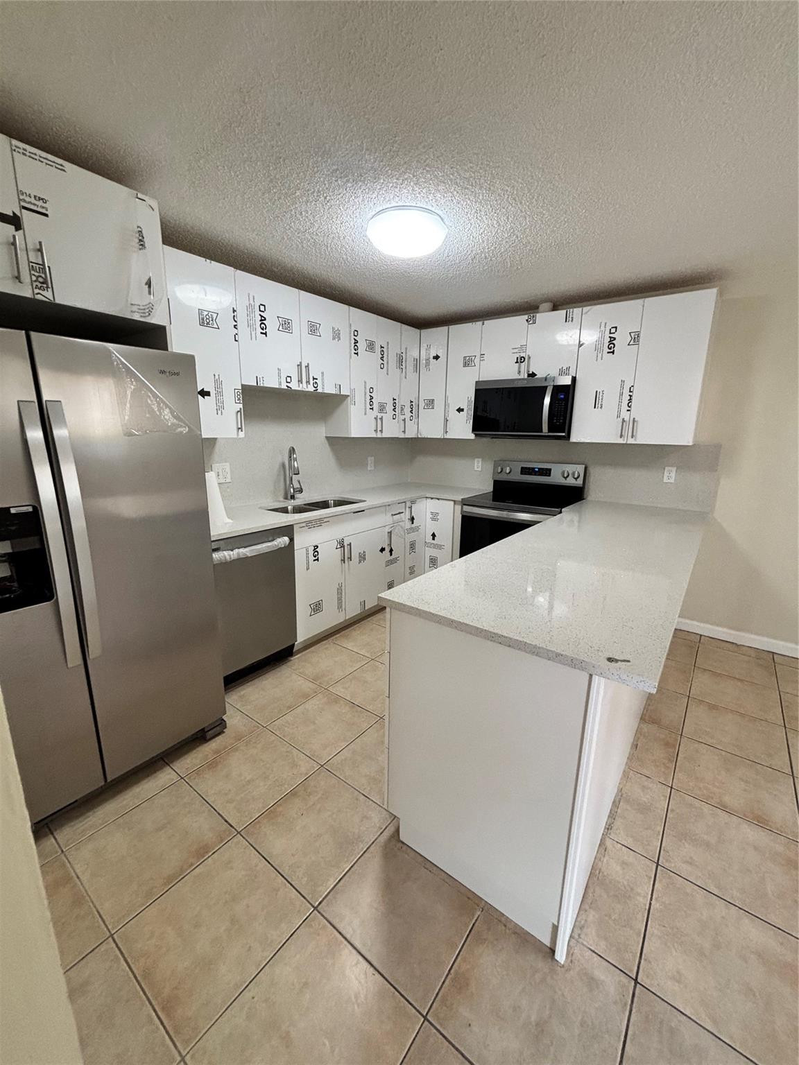 224 San Remo #224, North Lauderdale FL 33068