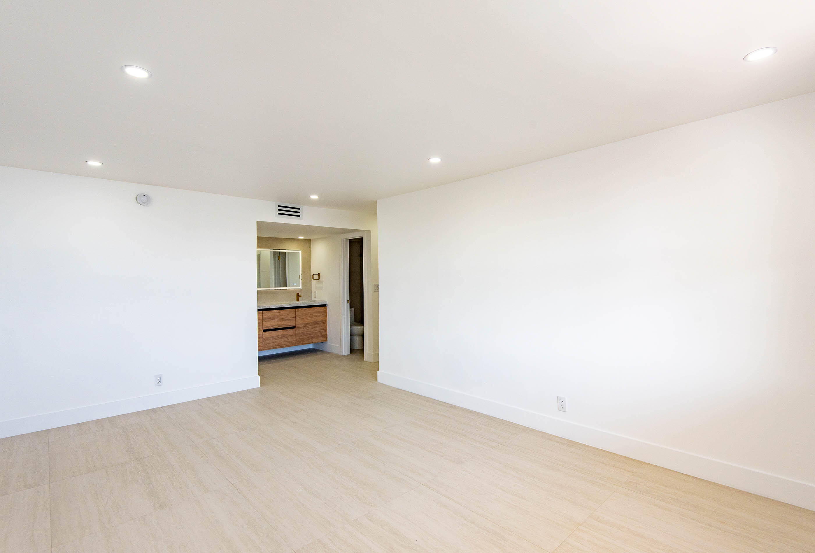 5200 N Ocean #1503, Lauderdale By The Sea FL 33308