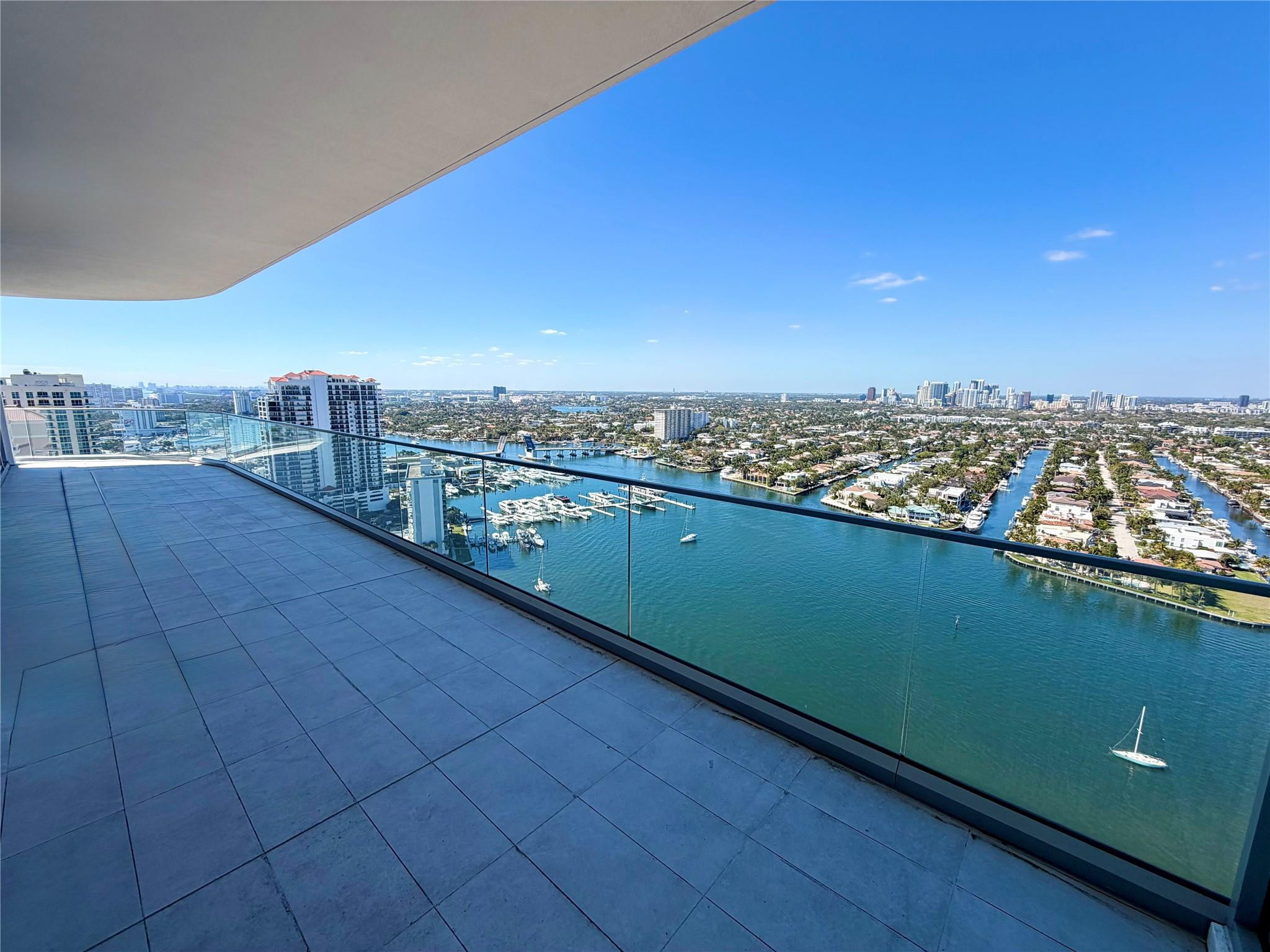 153 N Seabreeze #Ph 2601-s, Fort Lauderdale FL 33304