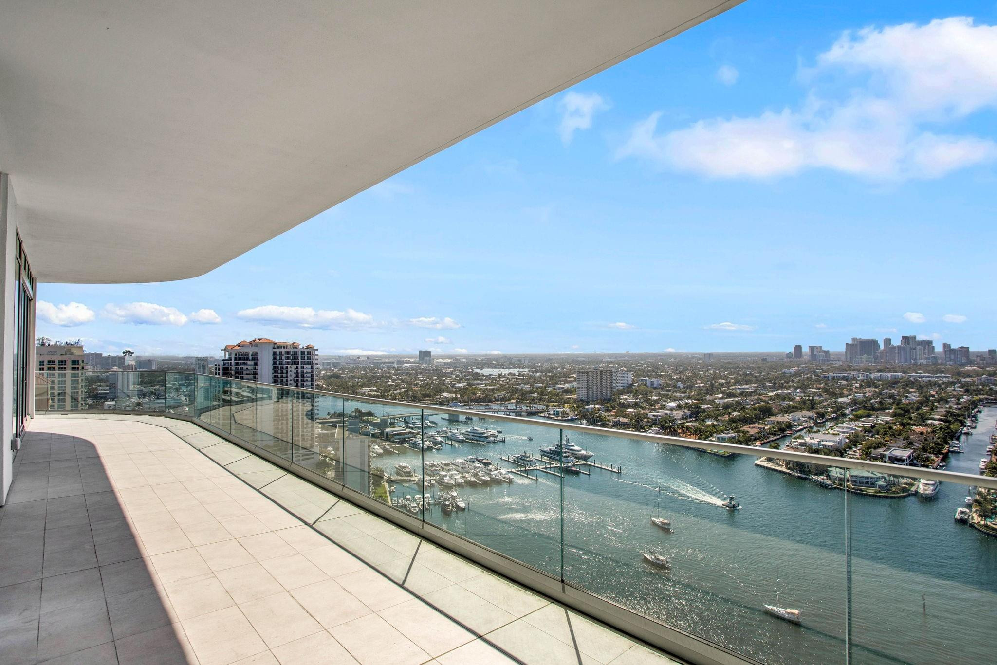 153 N Seabreeze #Ph 2601-s, Fort Lauderdale FL 33304