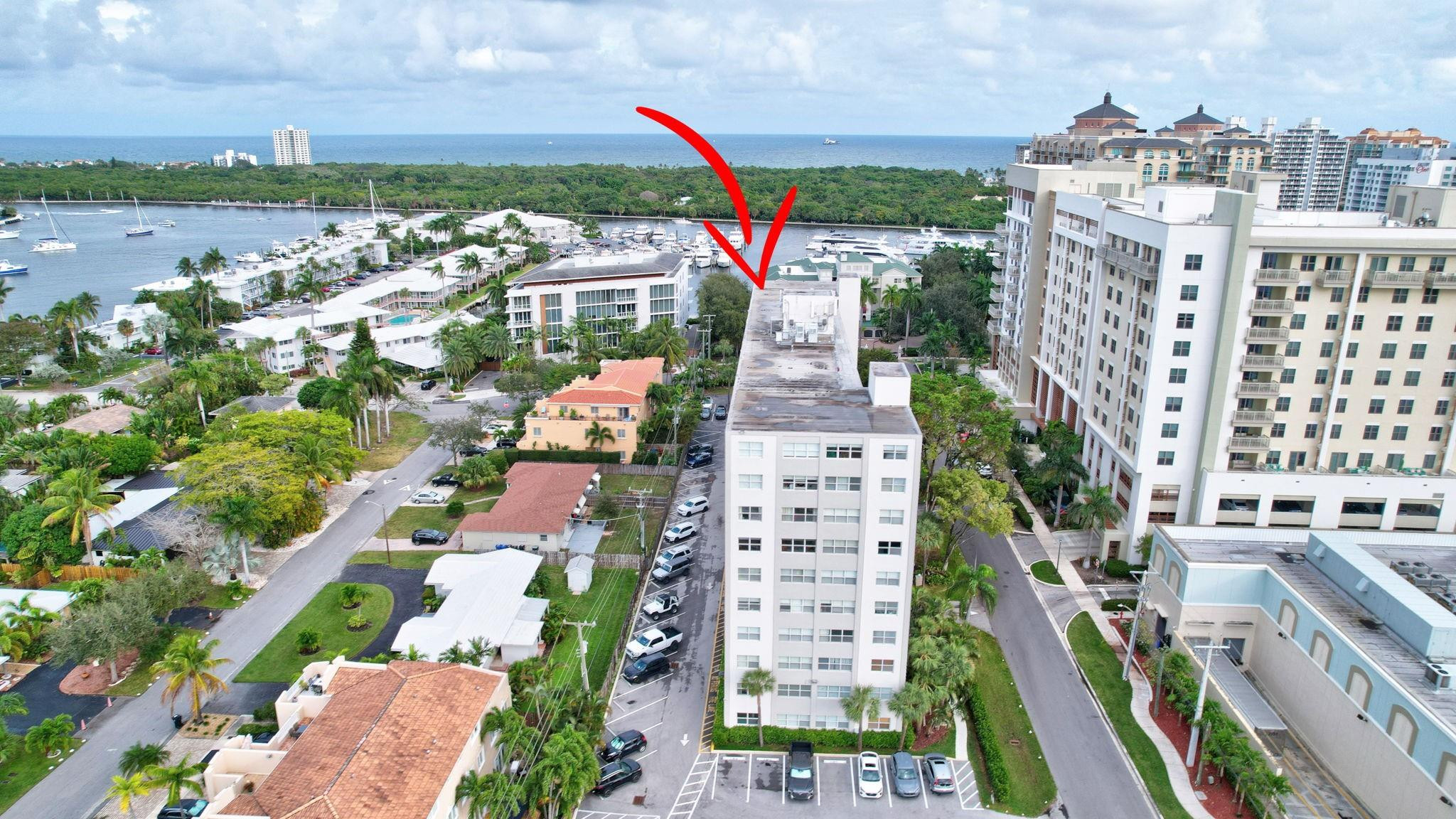 2555 NE 11th #Ph09, Fort Lauderdale FL 33304