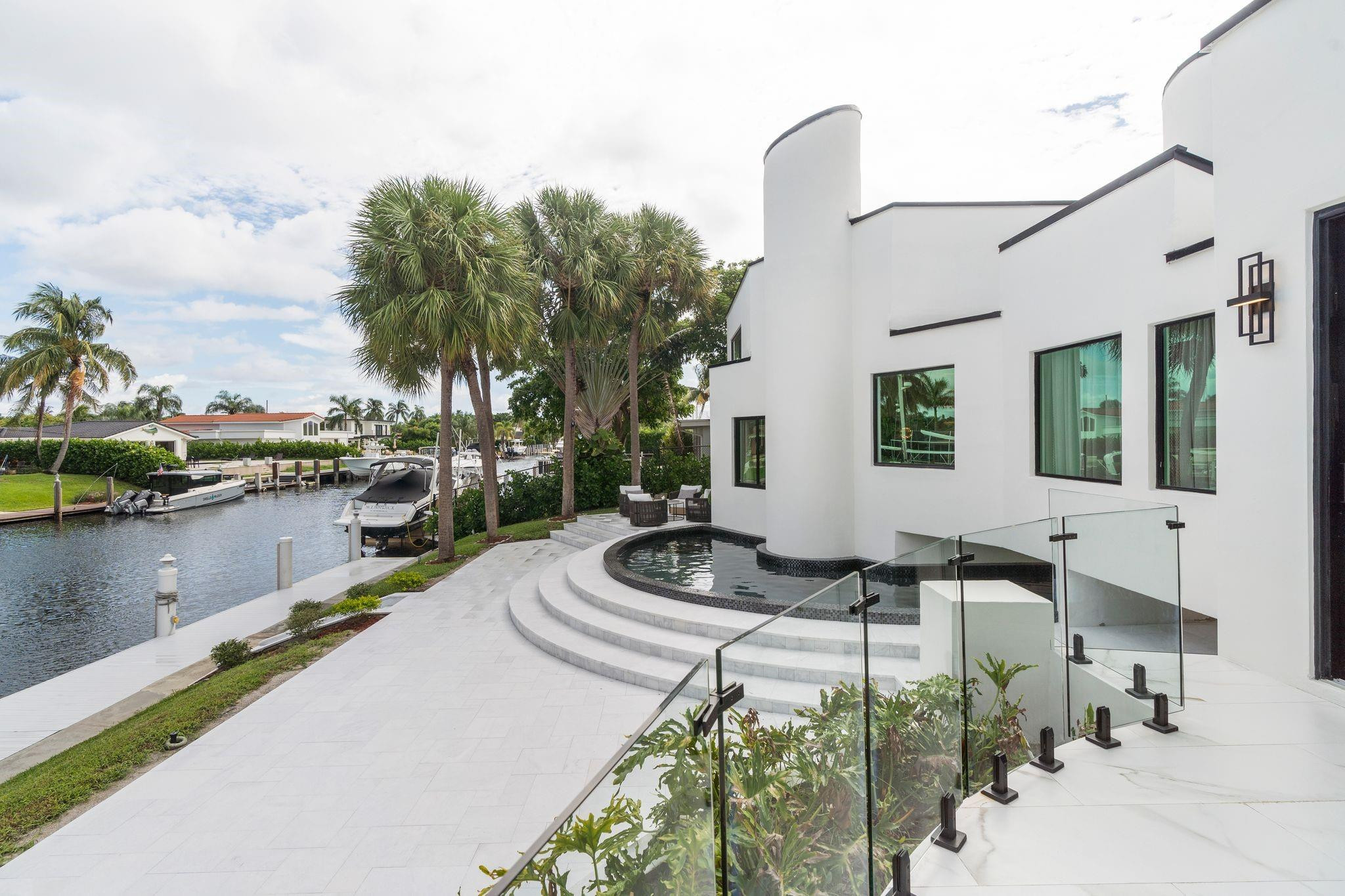 2651 NE 22nd, Pompano Beach FL 33062