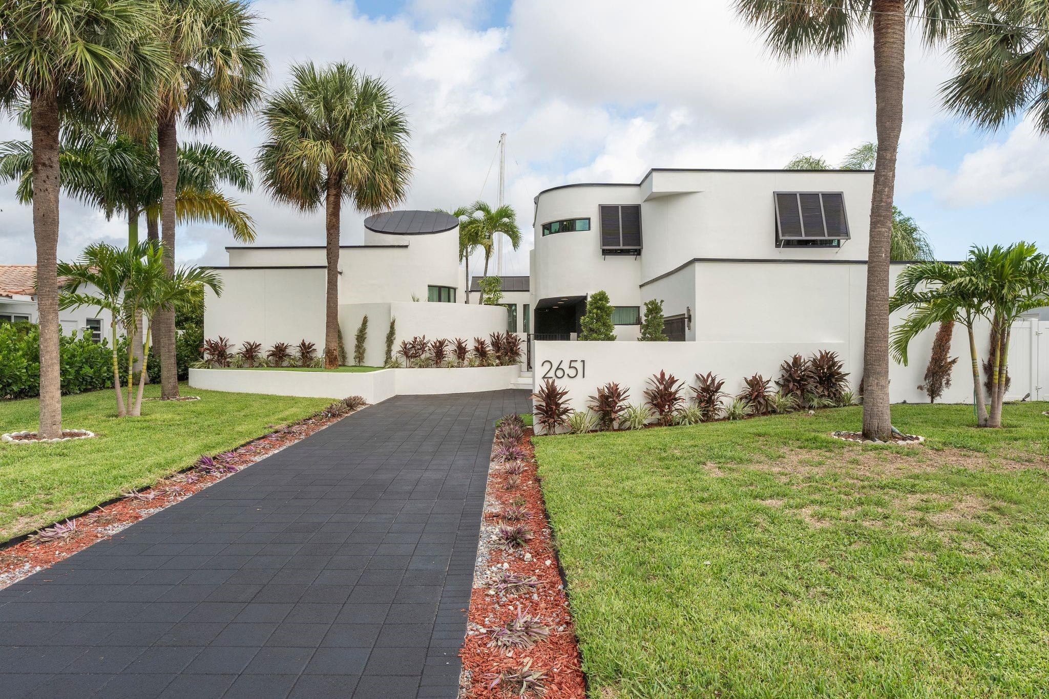 2651 NE 22nd, Pompano Beach FL 33062