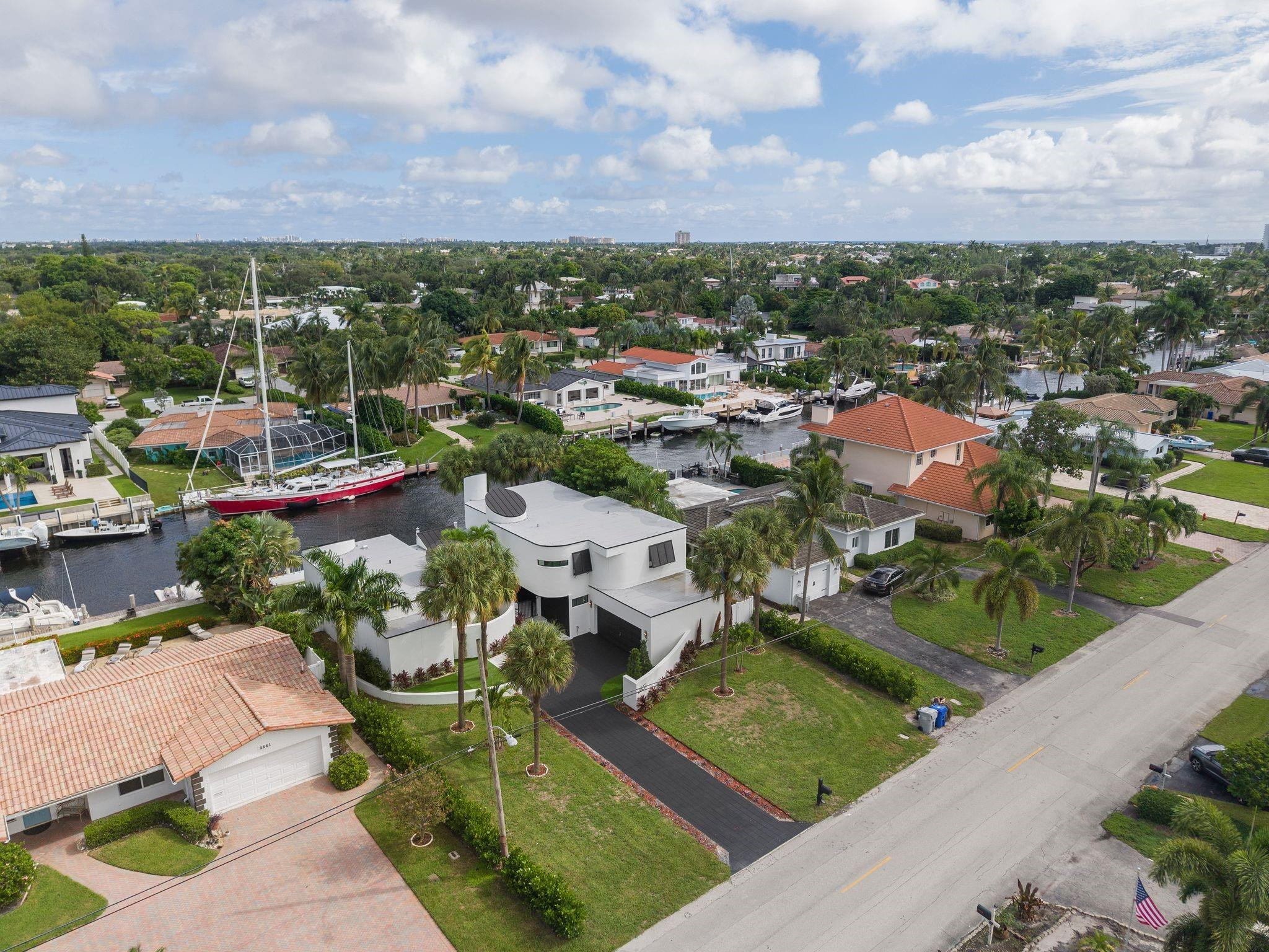 2651 NE 22nd, Pompano Beach FL 33062