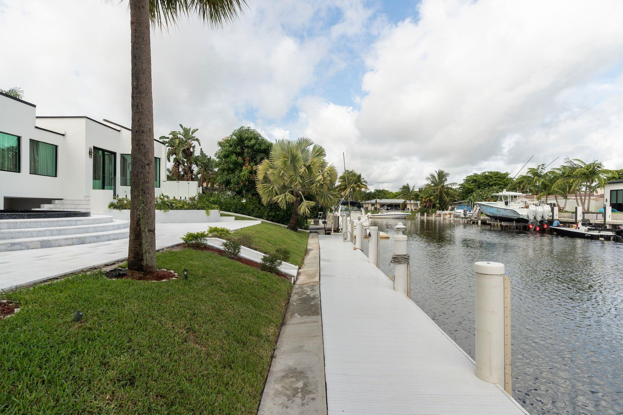 2651 NE 22nd, Pompano Beach FL 33062