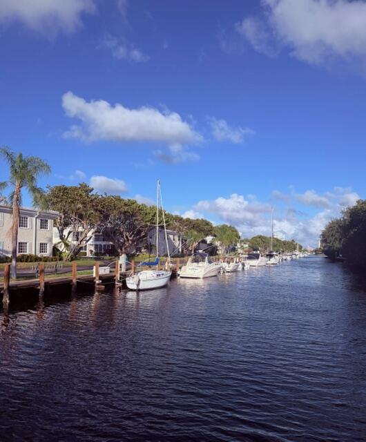 6405 Bay Club #4, Fort Lauderdale FL 33308