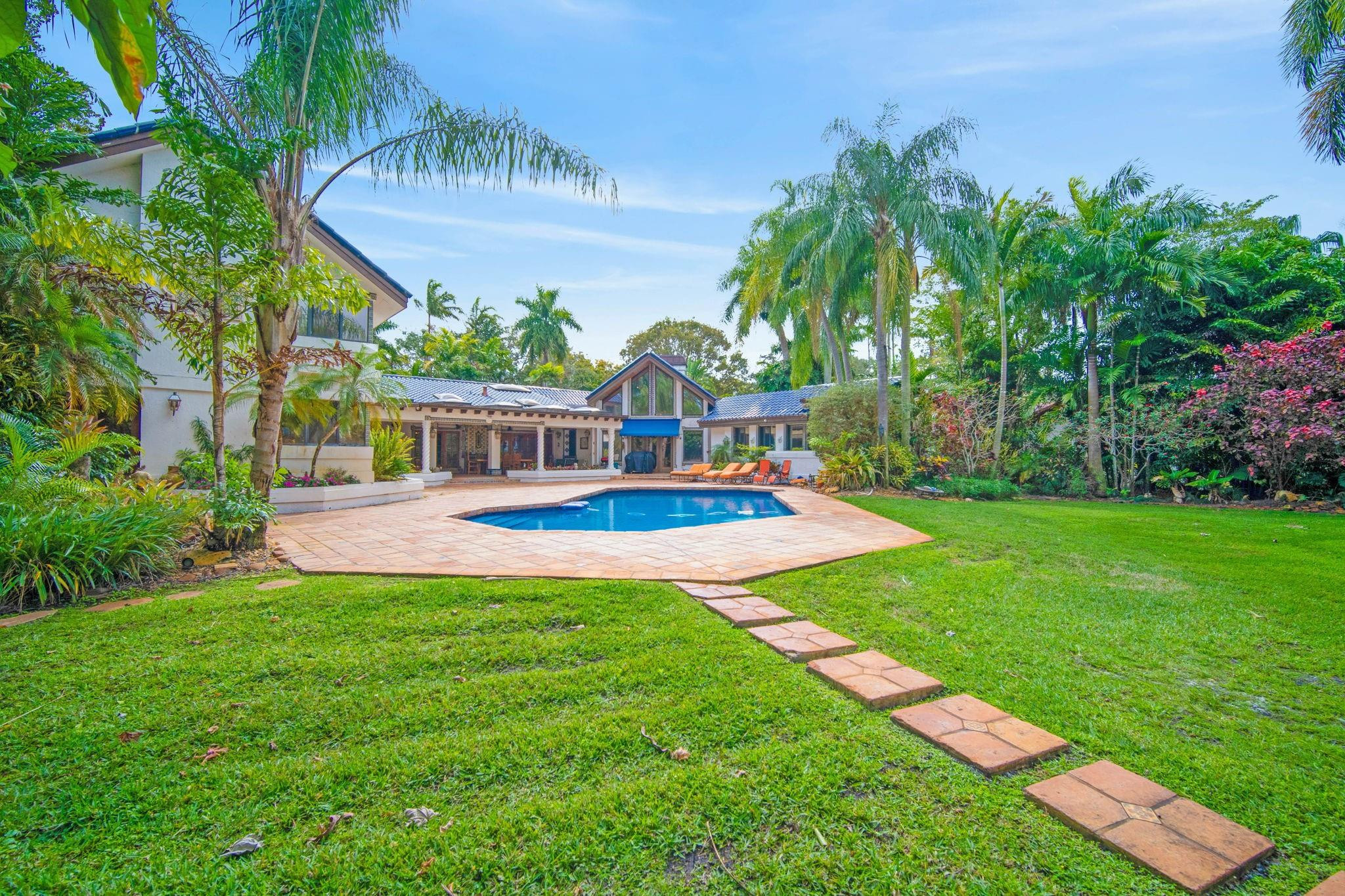 5720 SW 33rd, Hollywood FL 33312