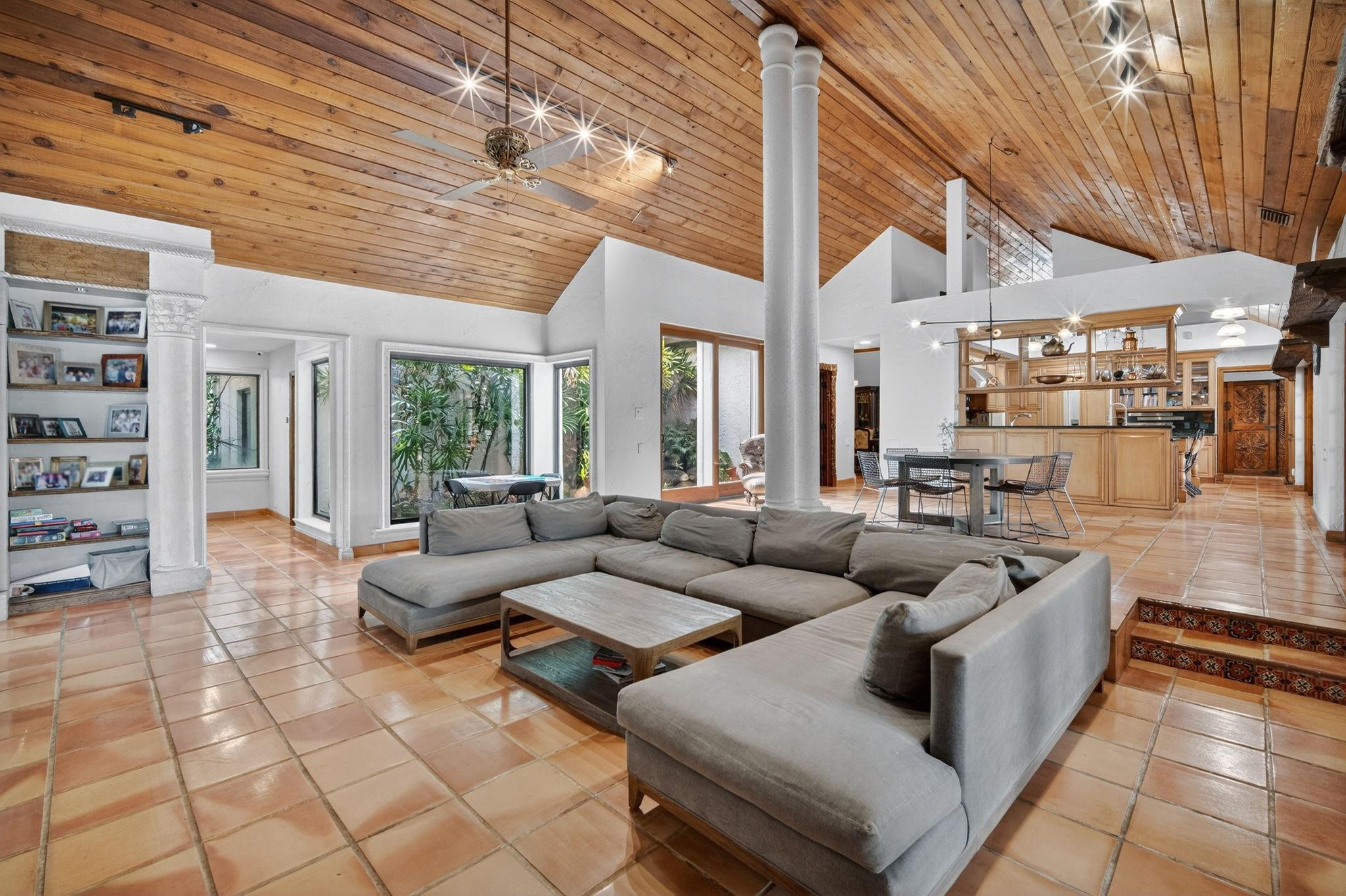 5720 SW 33rd, Hollywood FL 33312