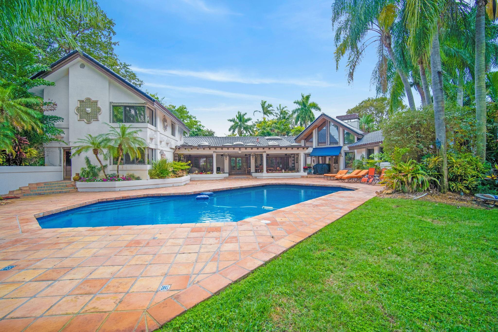 5720 SW 33rd, Hollywood FL 33312