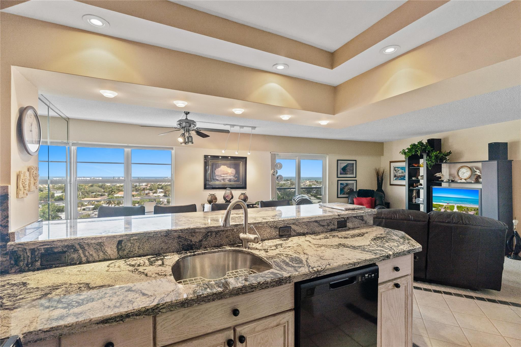 5100 Dupont #10c, Fort Lauderdale FL 33308