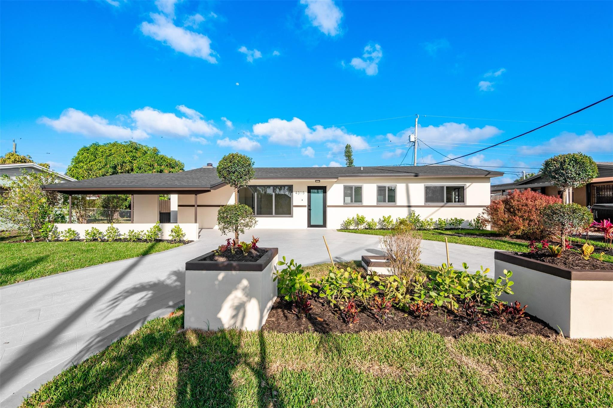 4315 SW 102nd, Miami FL 33165