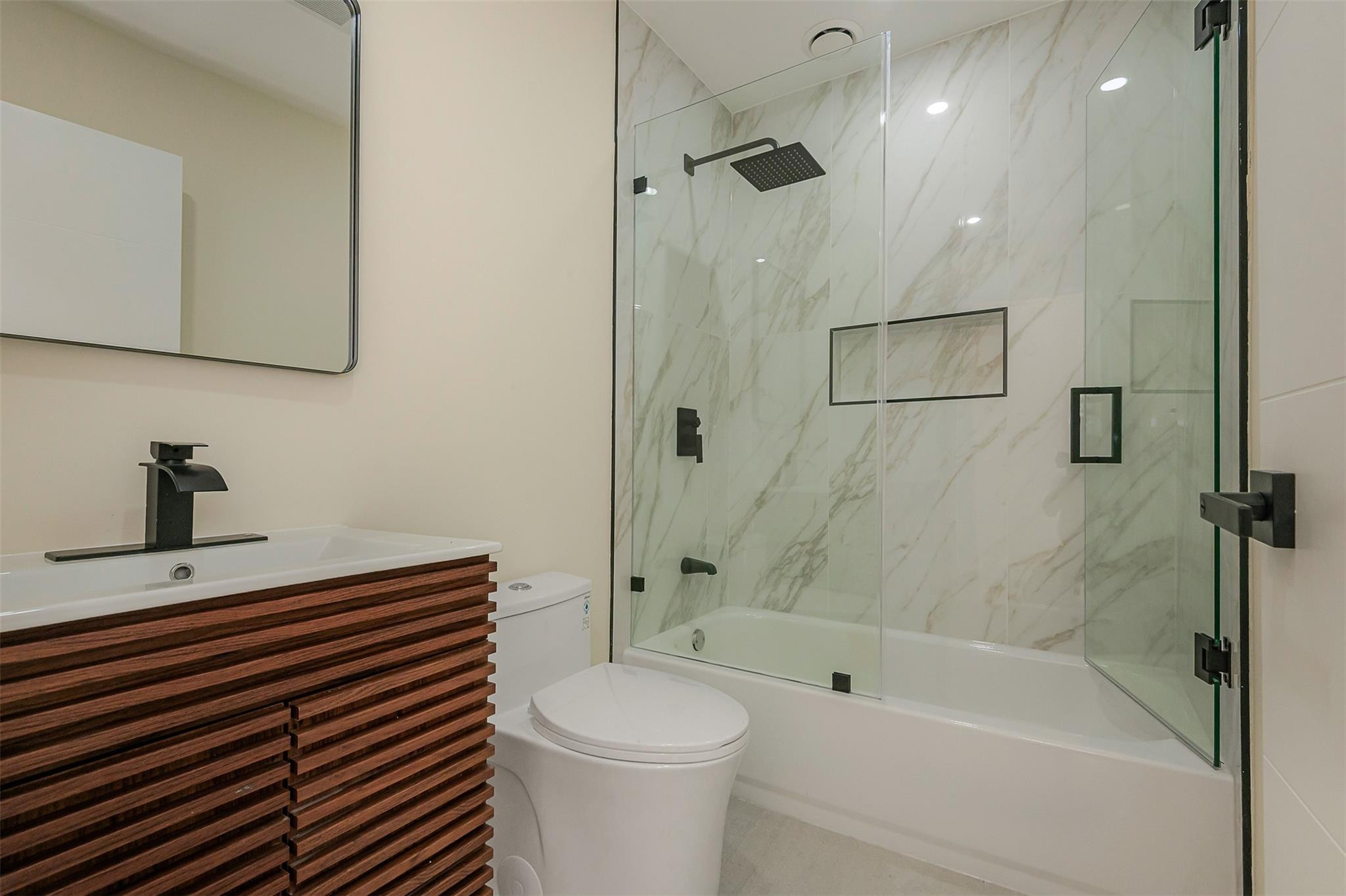 4315 SW 102nd, Miami FL 33165
