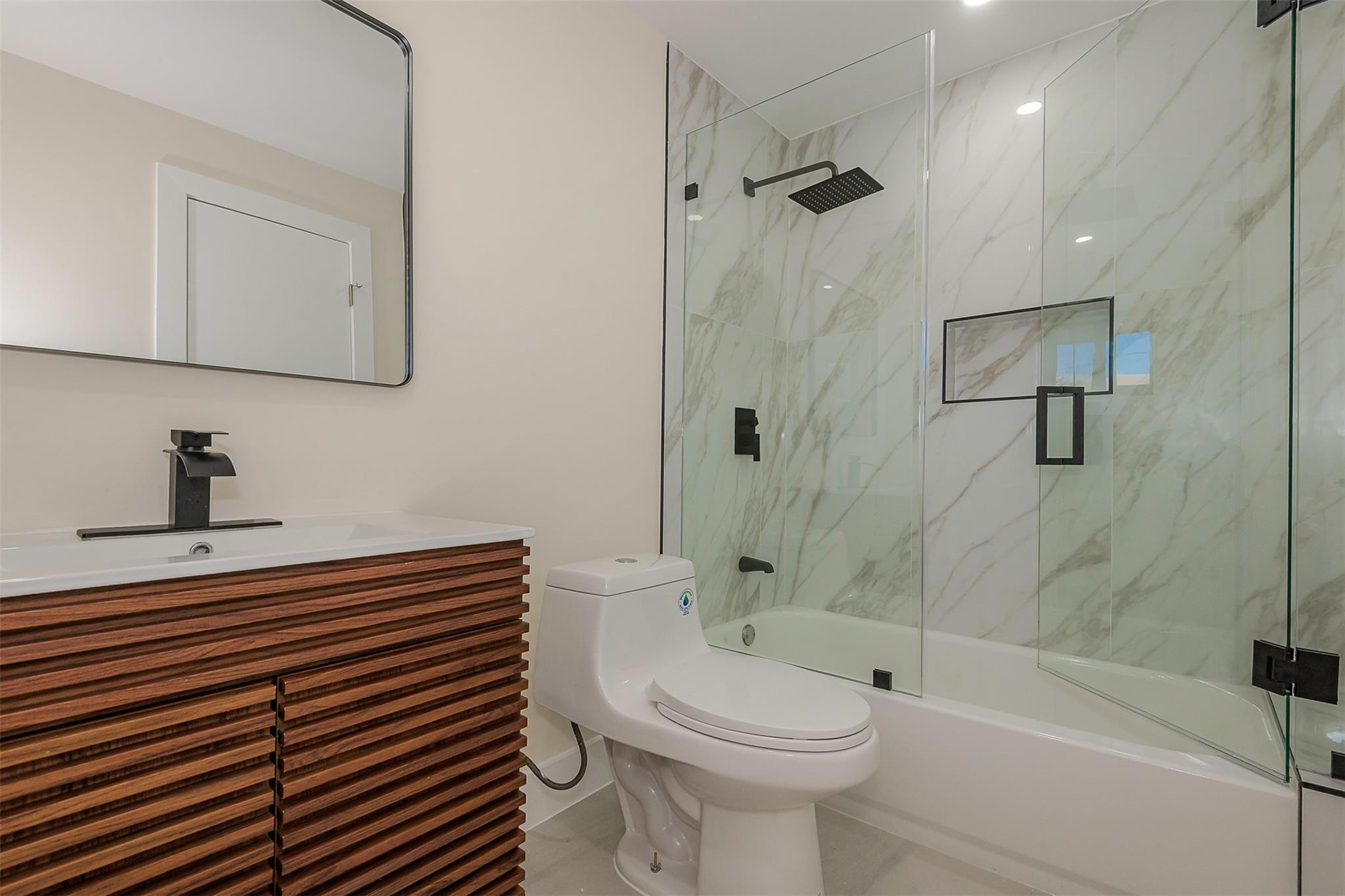4315 SW 102nd, Miami FL 33165
