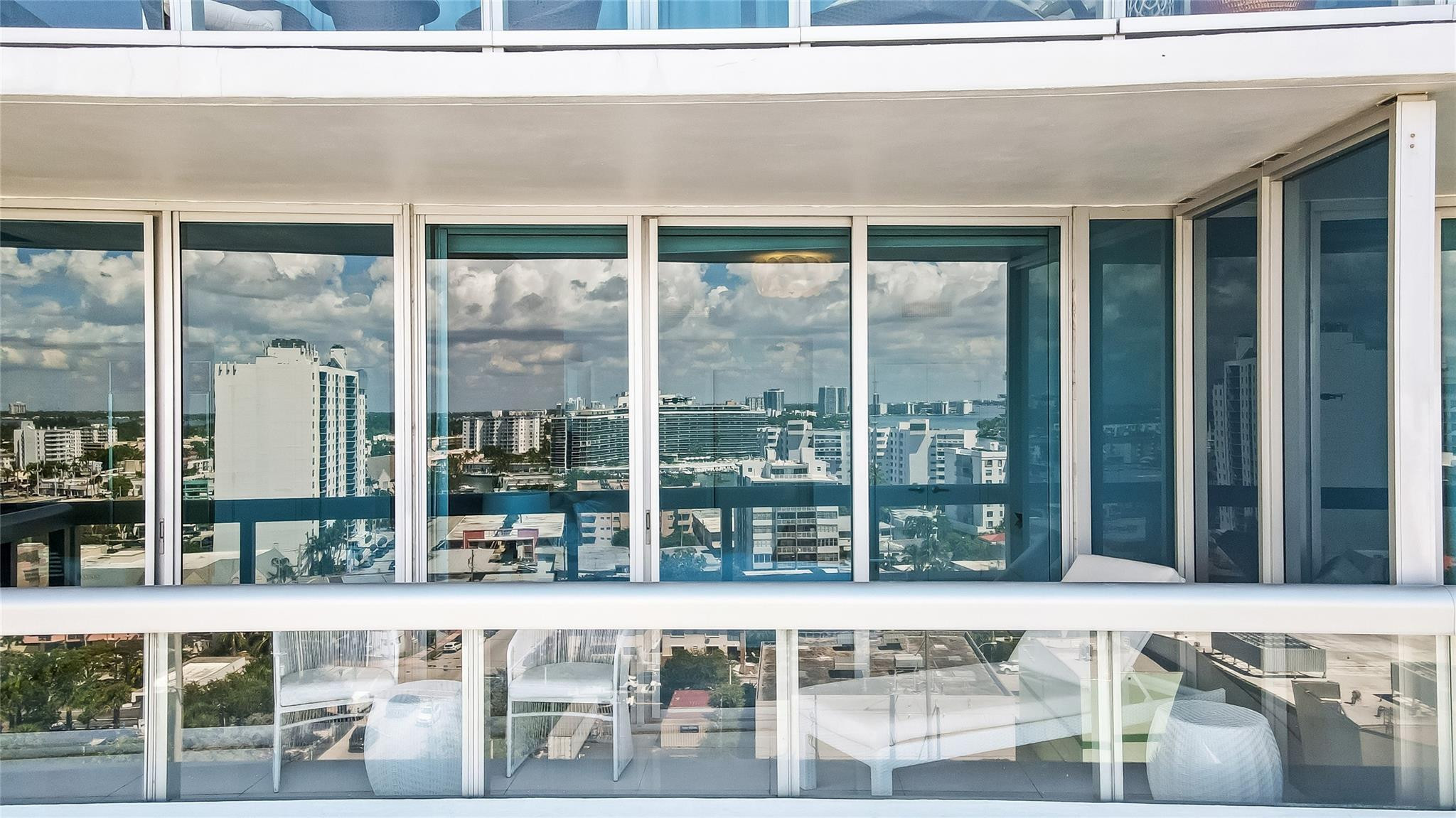 6899 Collins #1203, Miami Beach FL 33141