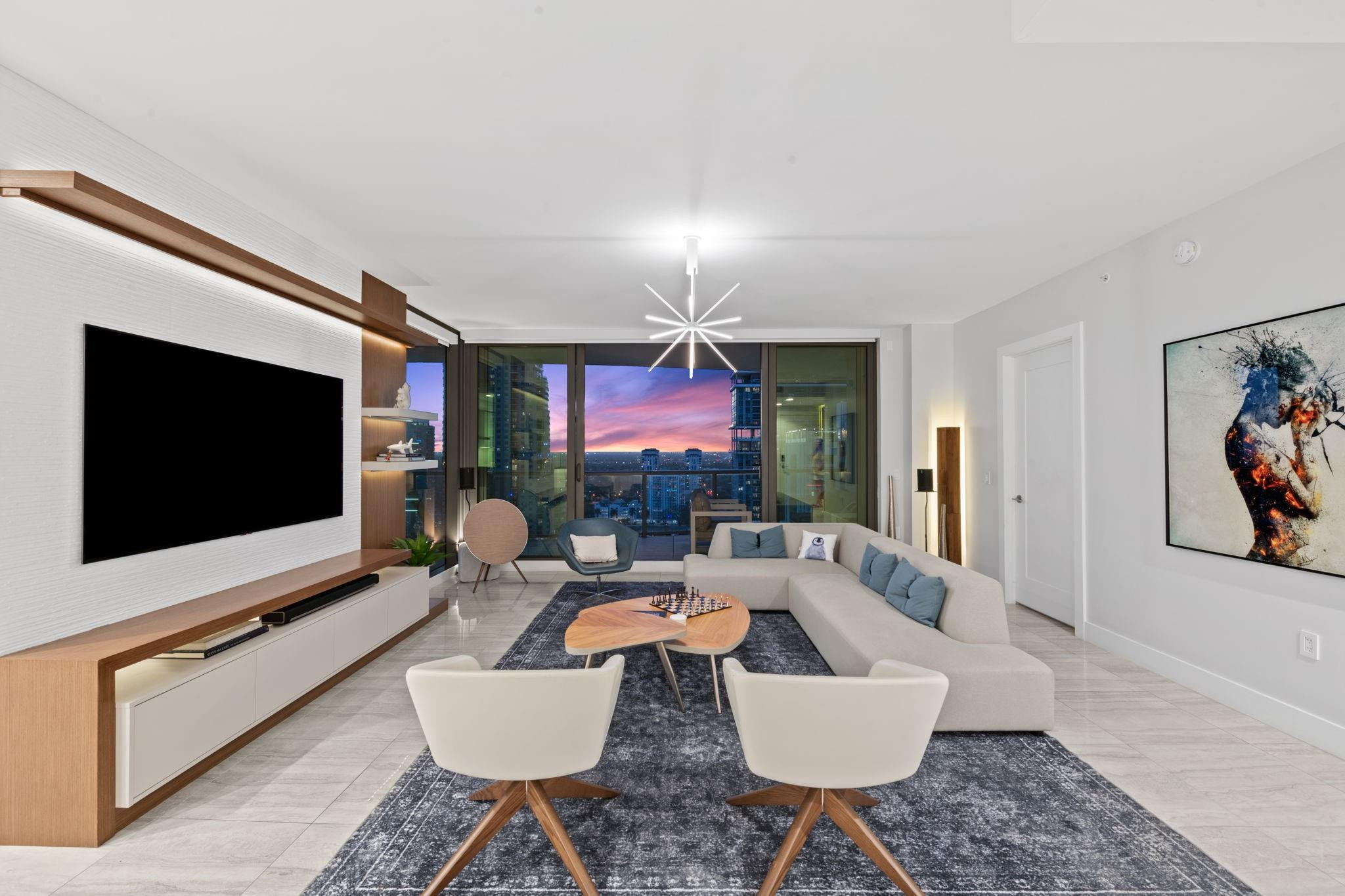 100 E Las Olas #2404, Fort Lauderdale FL 33301