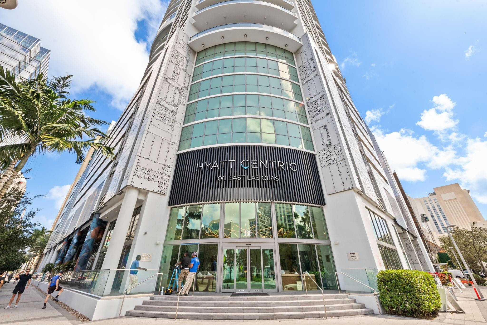 100 E Las Olas #2404, Fort Lauderdale FL 33301