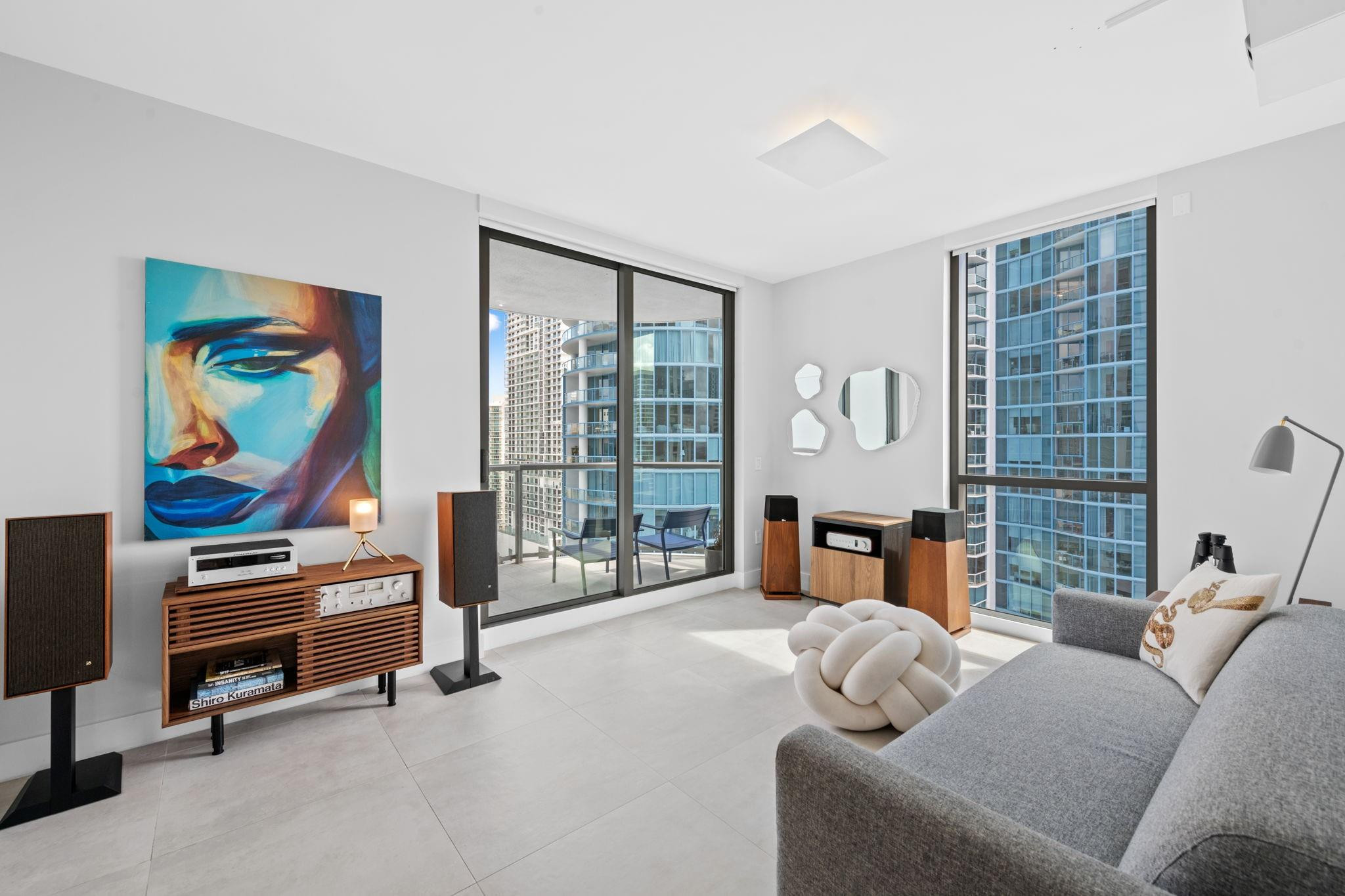 100 E Las Olas #2404, Fort Lauderdale FL 33301