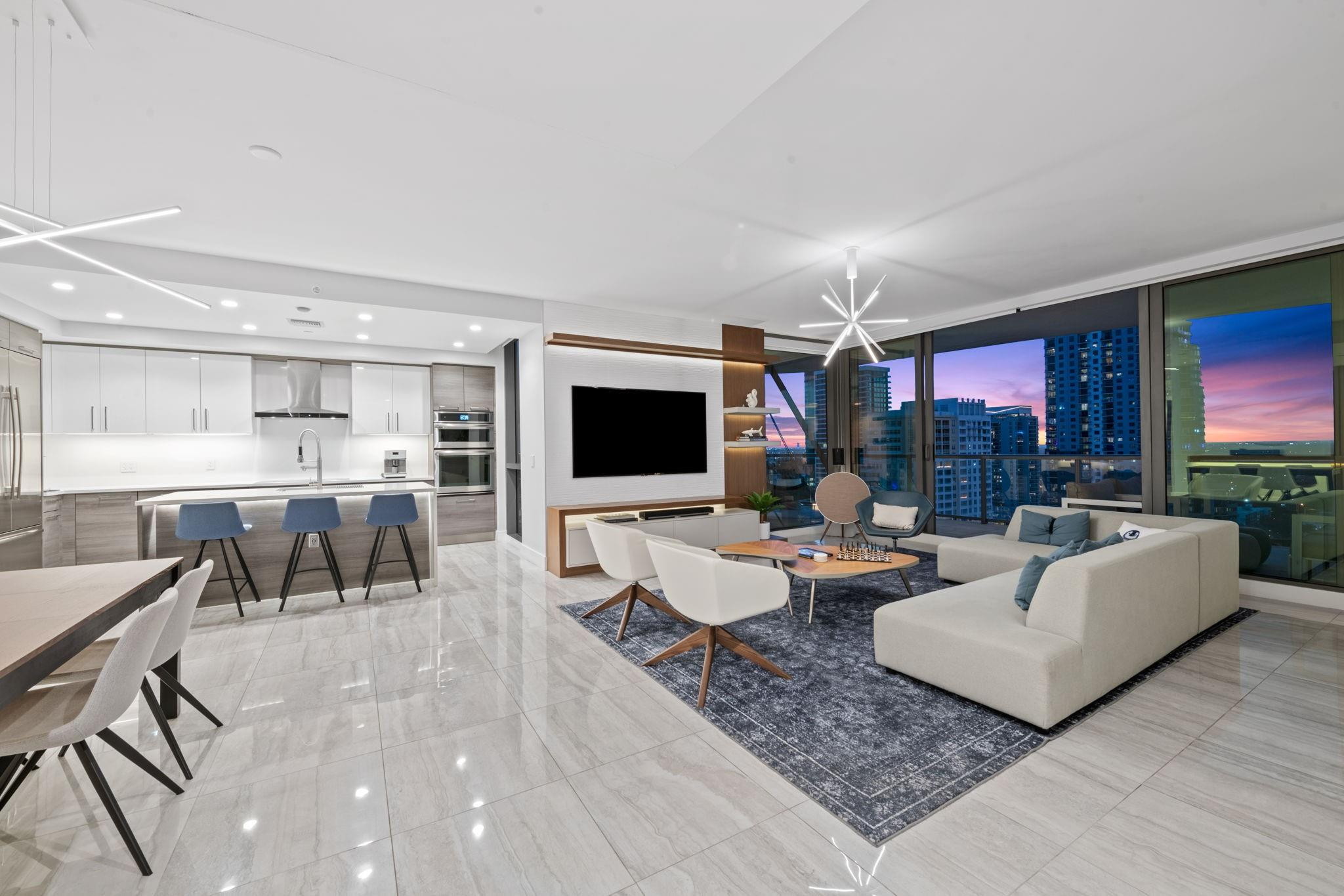 100 E Las Olas #2404, Fort Lauderdale FL 33301