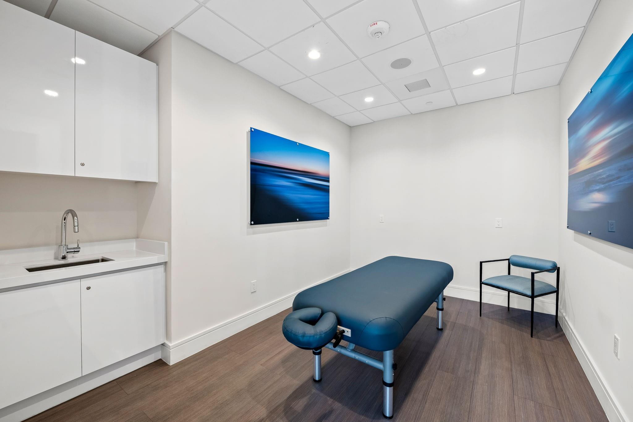 100 E Las Olas #2404, Fort Lauderdale FL 33301