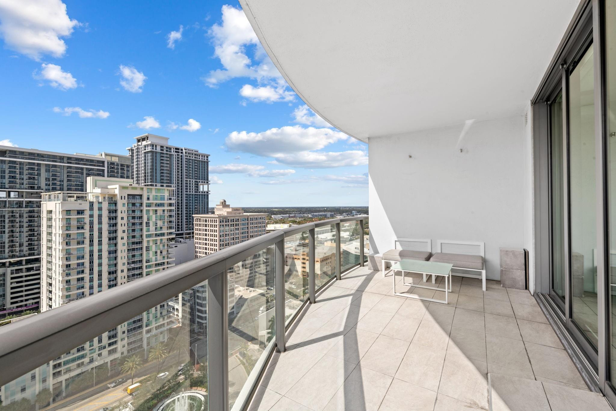 100 E Las Olas #2404, Fort Lauderdale FL 33301