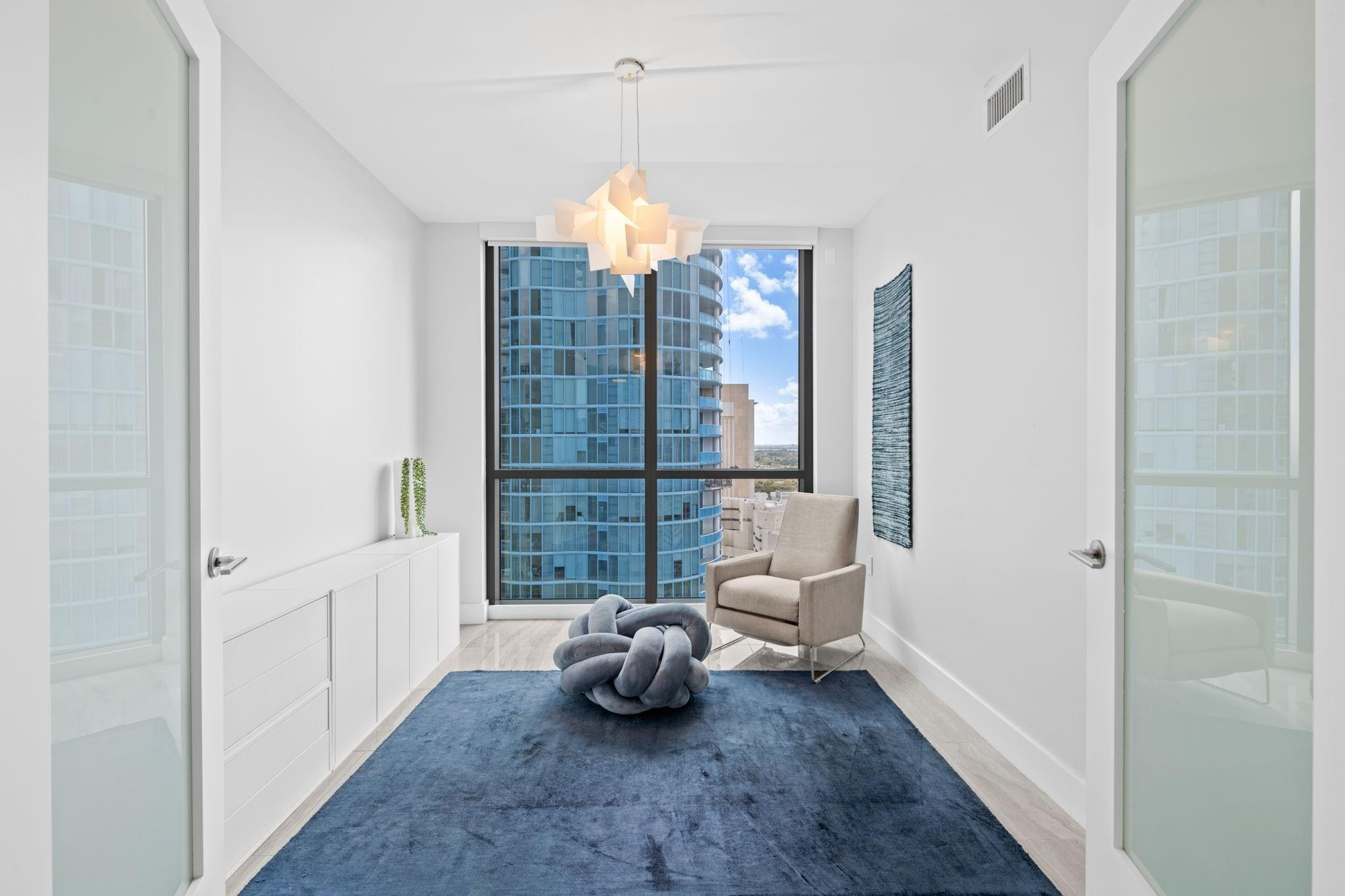 100 E Las Olas #2404, Fort Lauderdale FL 33301