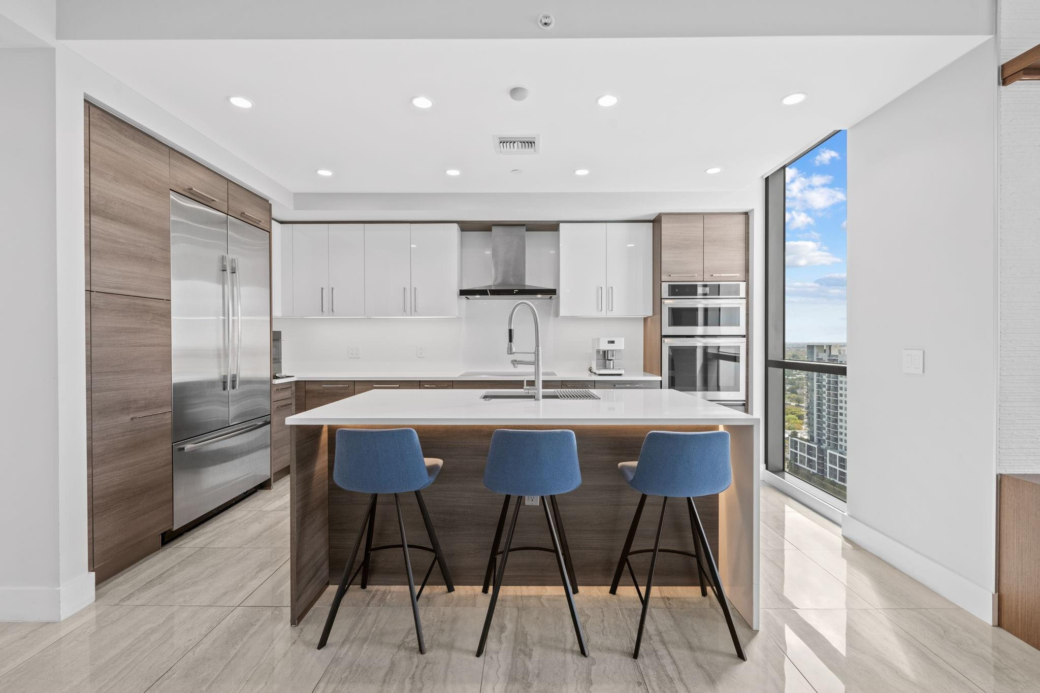 100 E Las Olas #2404, Fort Lauderdale FL 33301