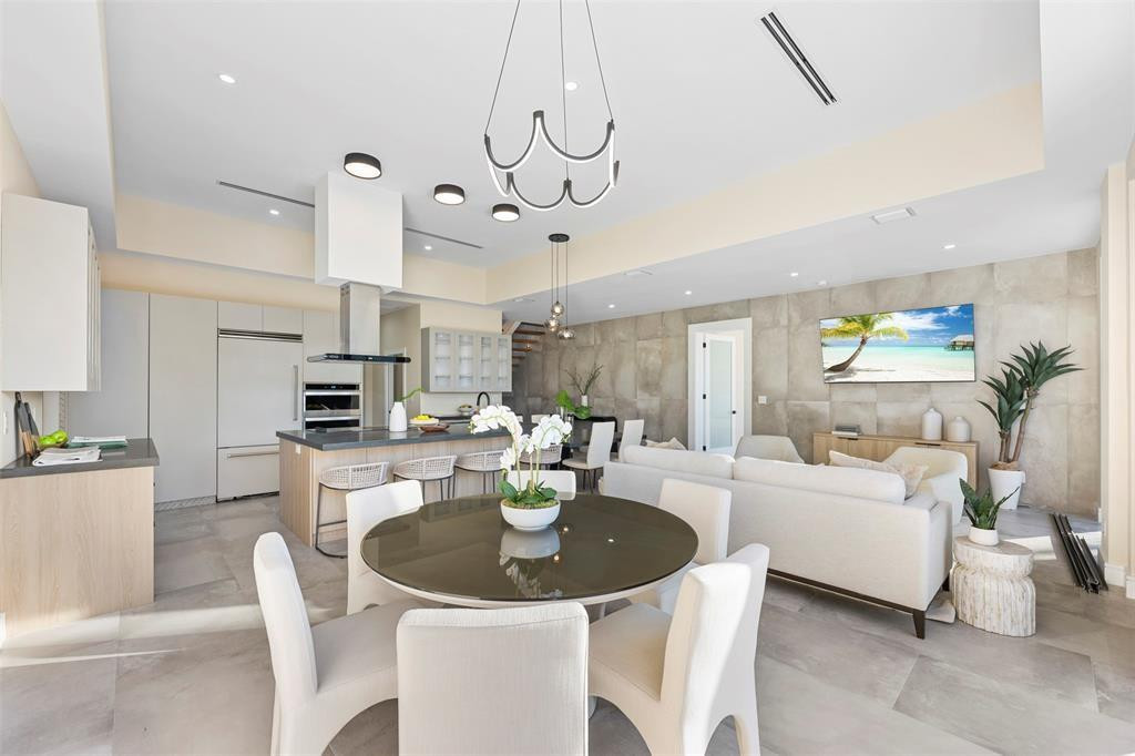 1212 Avocado, Fort Lauderdale FL 33315