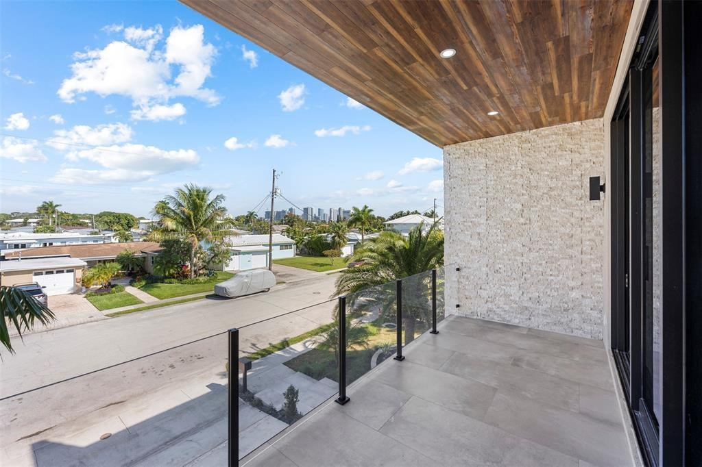1212 Avocado, Fort Lauderdale FL 33315