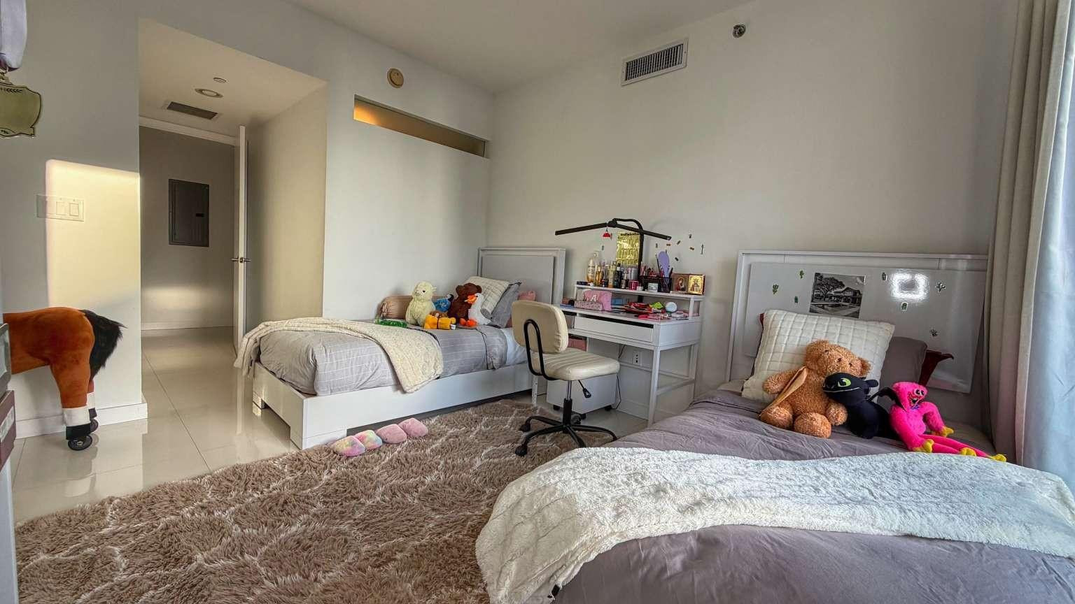 485 Brickell #3608, Miami FL 33131