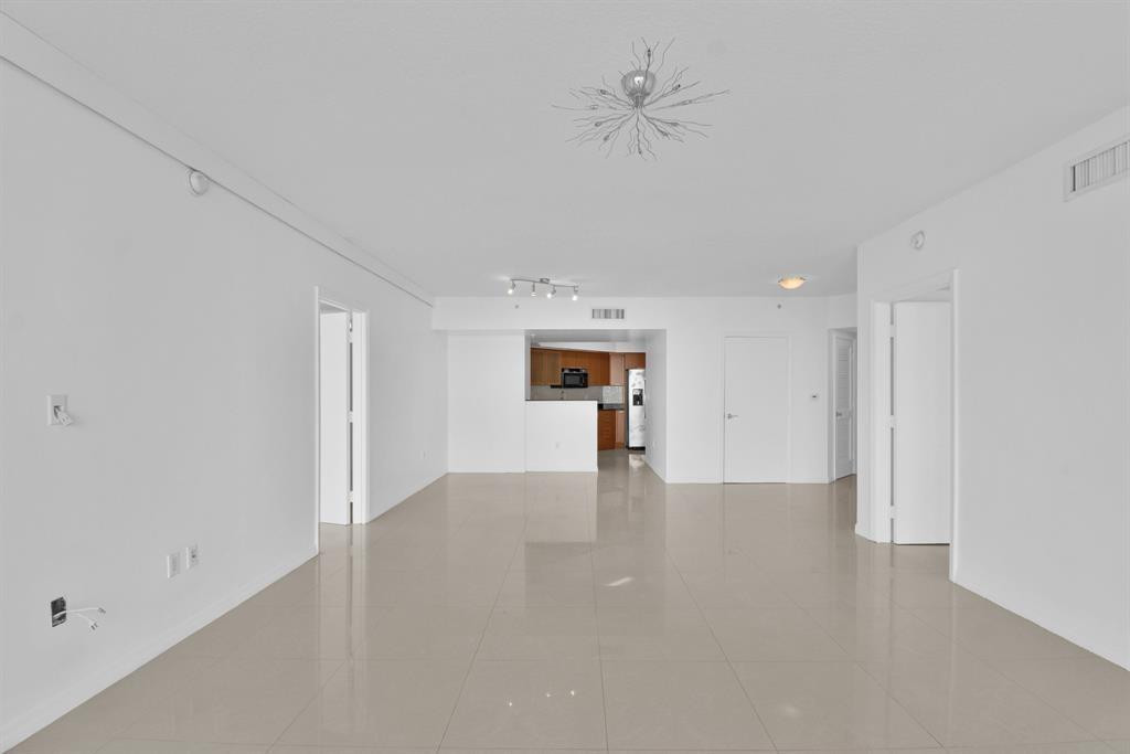 16699 Collins #3402, Sunny Isles Beach FL 33160
