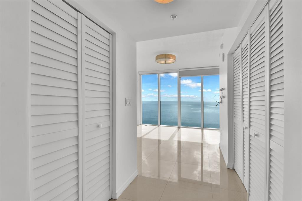 16699 Collins #3402, Sunny Isles Beach FL 33160