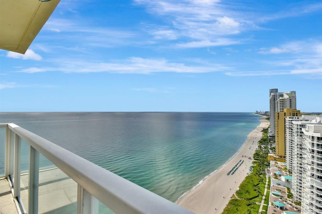 16699 Collins #3402, Sunny Isles Beach FL 33160