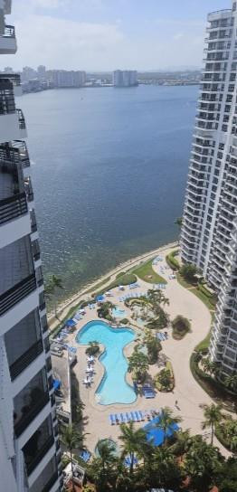 19195 NE 36th #2703, Aventura FL 33180