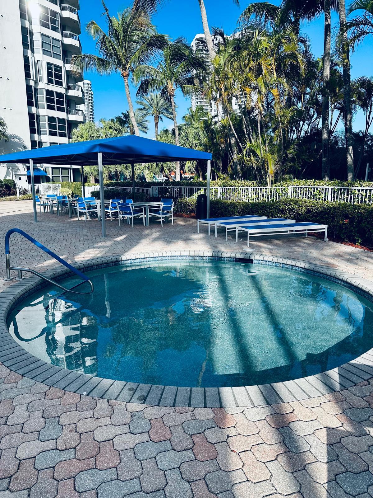 19195 NE 36th #2703, Aventura FL 33180